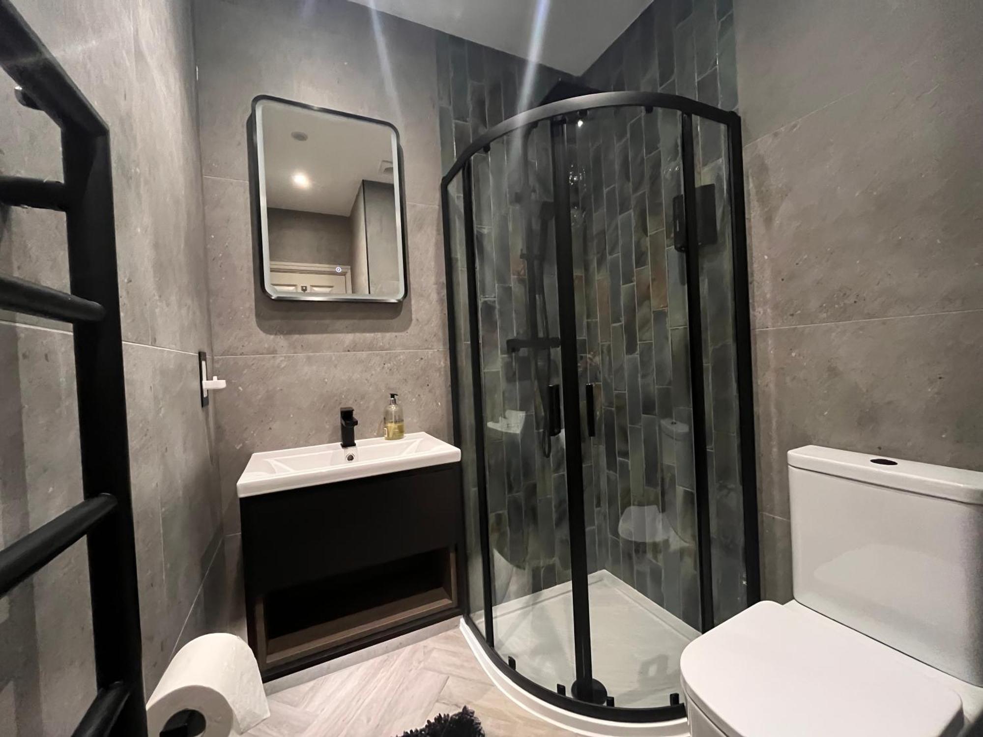Central Private 1 Bed Flat Reading Extérieur photo