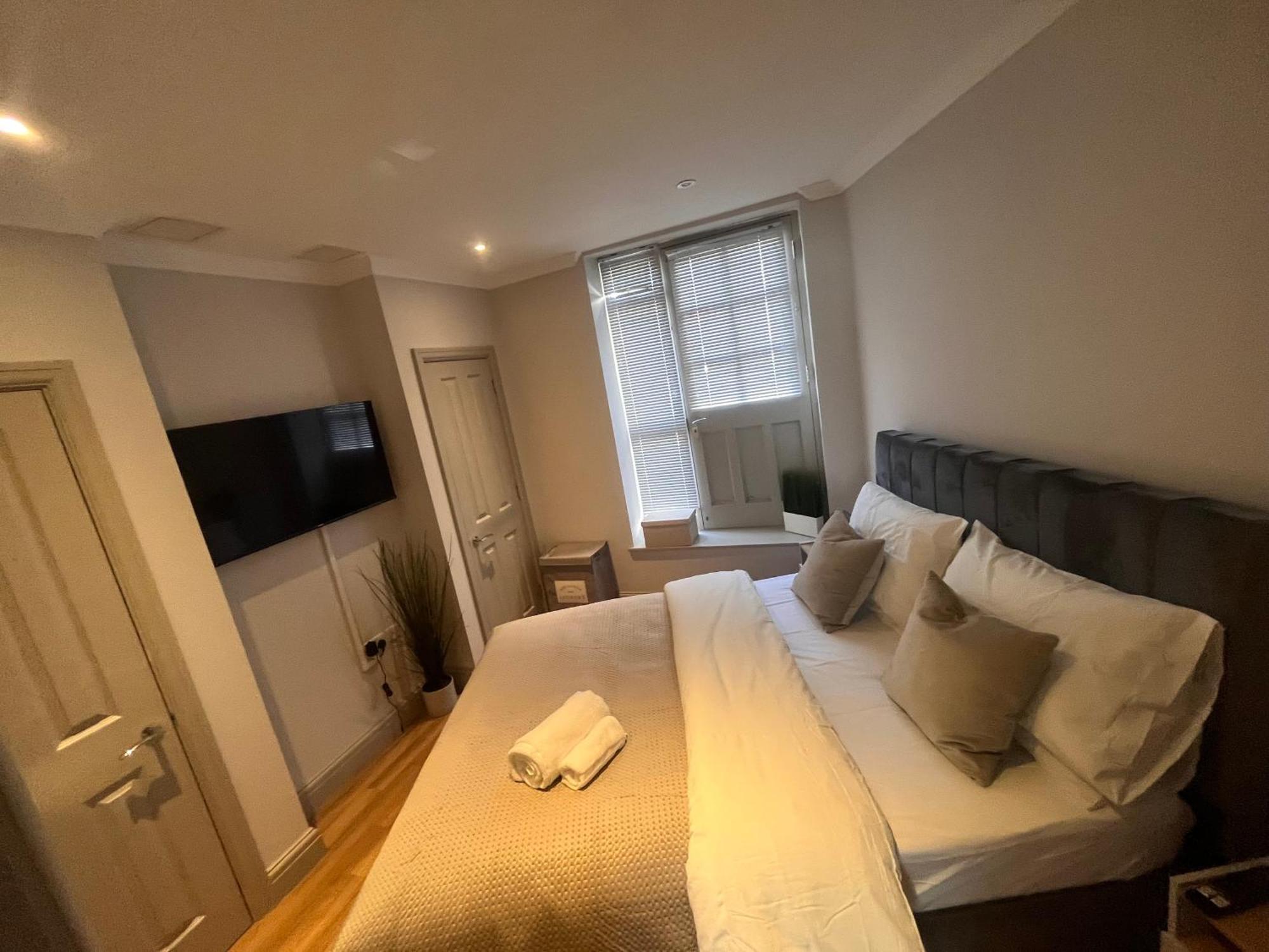 Central Private 1 Bed Flat Reading Extérieur photo