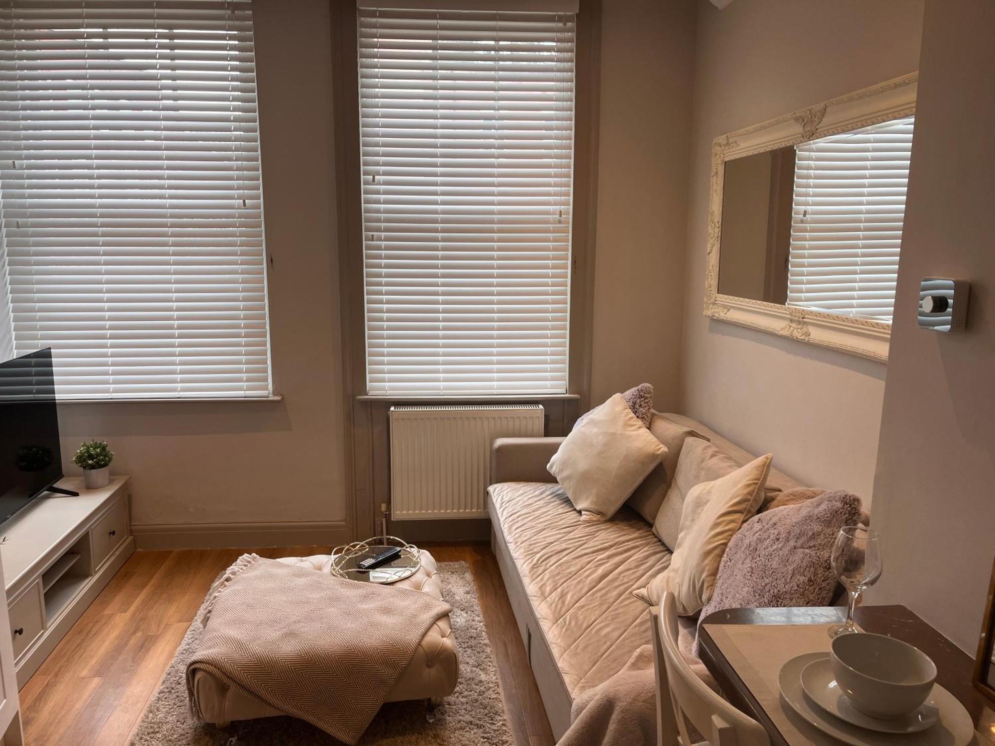 Central Private 1 Bed Flat Reading Extérieur photo
